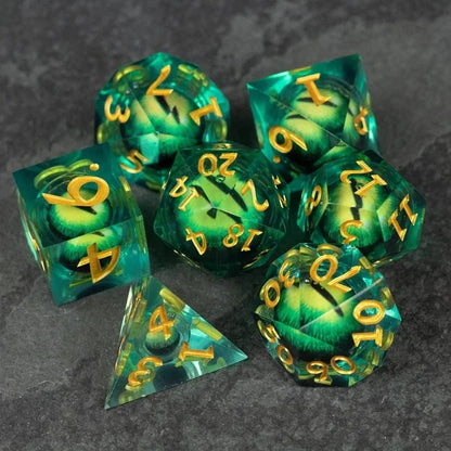 Lifelike Green Dragon Eye Dice